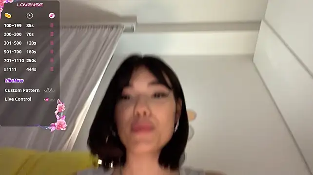 Barbie_Aria - Water in my boobs