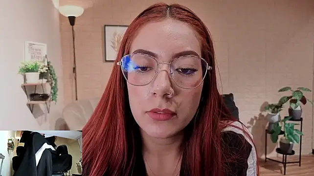 MissOffice_ - This secretary be have messy blowjob