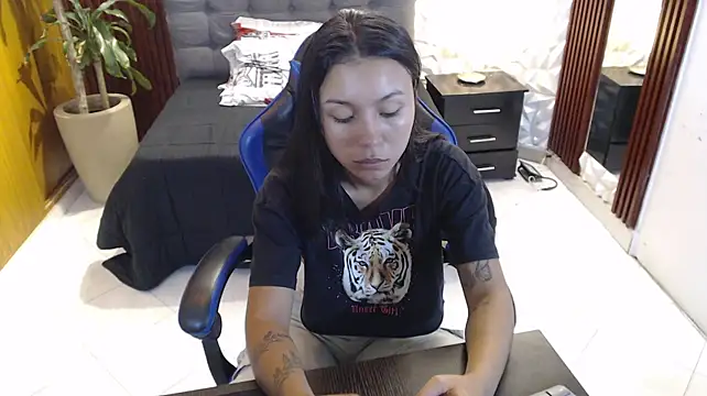 Julieta_fn - 🍒get naked🍒