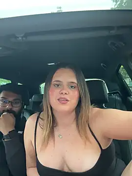 Blonde_Bunny - Sit legs open 🤤