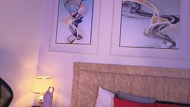 Zoe_moon__ - It's time to check out your butt.