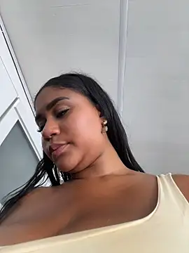 NayTorres - LUSH INSIDE MY ASS IN PUBLIC
