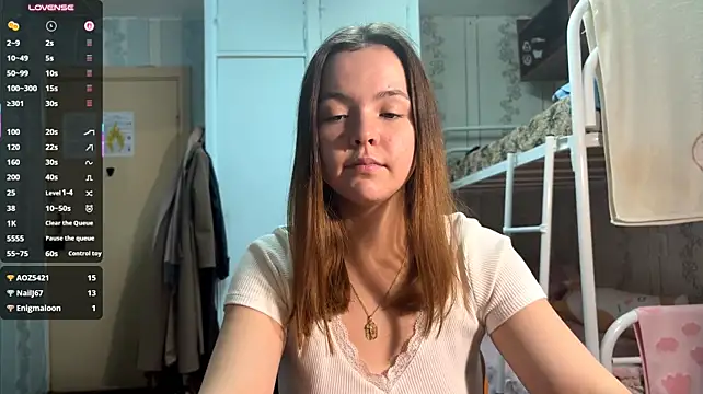 AmmyHolly - shake my sexy ass