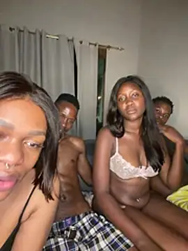 BonnyMolhada - FUCK IN DOGGY