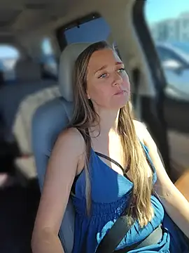 SkyelarSomer - 👆Finger Pussy😻friend will see🤫🤭🫣