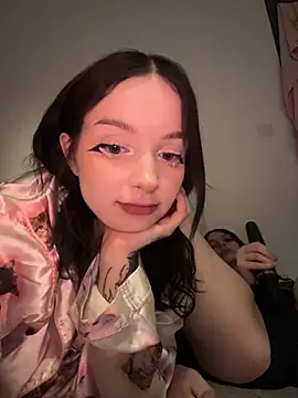 Baby_Tiny - MIA MAKE LIA CUM FIRST TIME