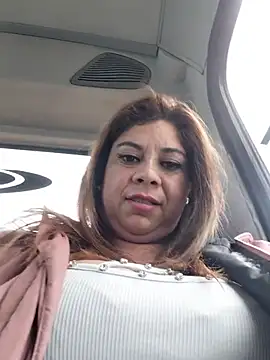 Laura-Hernandez - Squirt on the bus 💦💦🔥