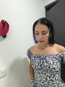 Loren_saenzz - 🌸🌸UNDRESS ME IN MY LIVING ROOM🌸