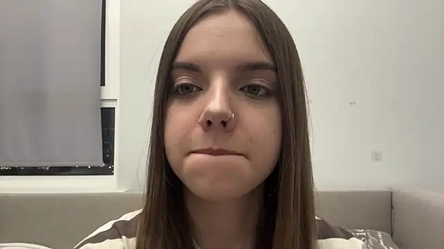 LisaPorse - show belly + show tongue