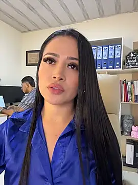 Sara_fun - naked in the office in secret