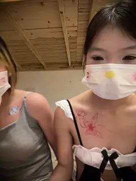Angel-Sisters - 为什么有个大叔在边上 啊啊啊 大叔的鸡吧好大啊 淫水都被他草出来了
