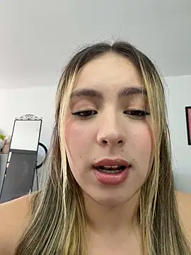 Cloee_Rainbow1 - Riding dildo until orgasm 😈🫨🥵🔥