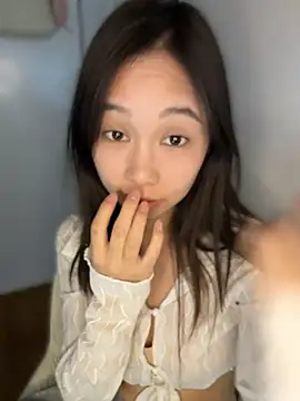 Anna-a - 等一个真心的“他”😆