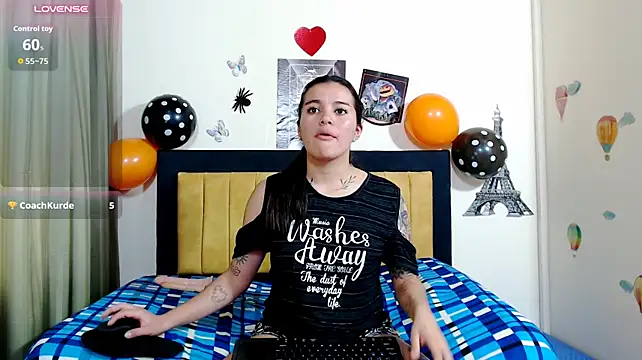 ZARAYXS - BAÑO EN ACEITE CON DESNUDO EROTICO y...