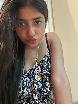 Sweety_verma - Nude Dance in public
