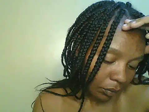 Pretty_mellah - Nasty squirt