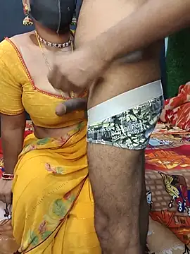Sexy_bhabhi_anjali0 - Show sexy ass