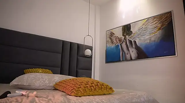 NaomiSainz