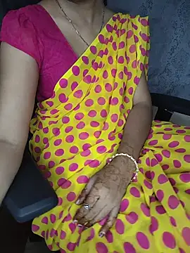 Bujji_Talli - Oil boobs