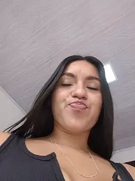DulceCaroX - Dildo ass wall fast in public