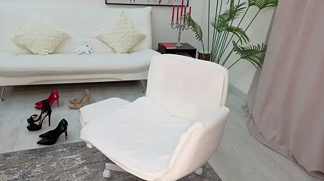 Beylly - sexy naked dance