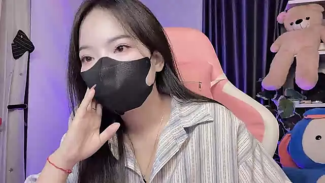 Julie_Ulie - Yêu emmmm🌺🌺🌺