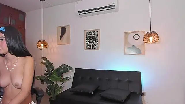 Queen_Wallen - naked girls