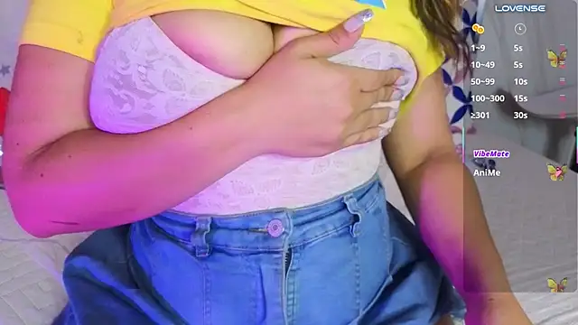 Alice__tylor - call hot now on snap 🌞