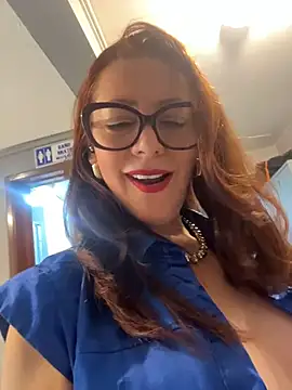 BiancaDiluchi - FINGERING ON YOUR FACE, GET WET WITH ME