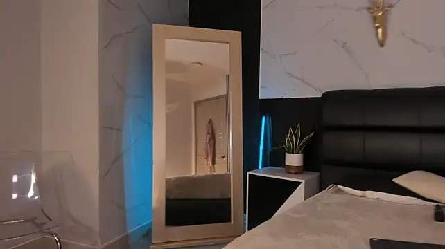 Velvet_GG - 2 fingers in that ass(ticket show 6tk)