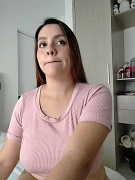 Sthef_Castle - Make me show you my pussy CloseUp👅