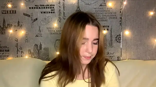 KassieIhenyen - Cute dance from your little princess<3