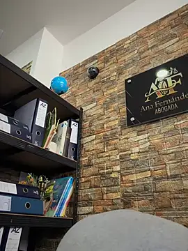 _Sarah-Office1 - Spread my ass and use my DIAMONS Plug