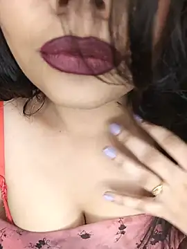 HOT-SHAKIRA - Ass show