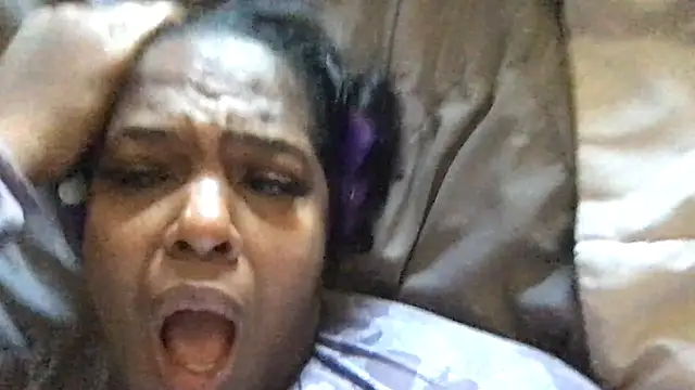 Velli357 - squirt show & cream this chunky pussyy
