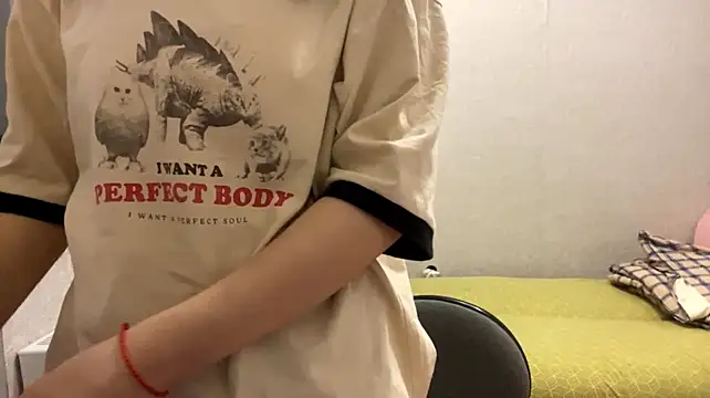 SaintMari - 2 fingers bra massaging boobs