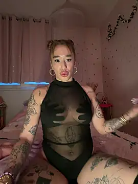 CHACHOULAND - ❓UNE VIDEO PORNO SURPRISE LT