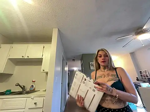 Chloetease - Nakedddd