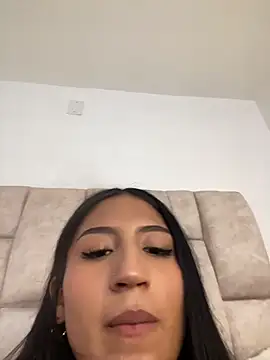 Carina_lopez707rs - 2 finger in my little asshole close cam!