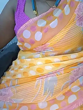 Tamil-hotwife - Ass show