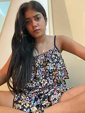 Sweety_verma - Nude Dance in public