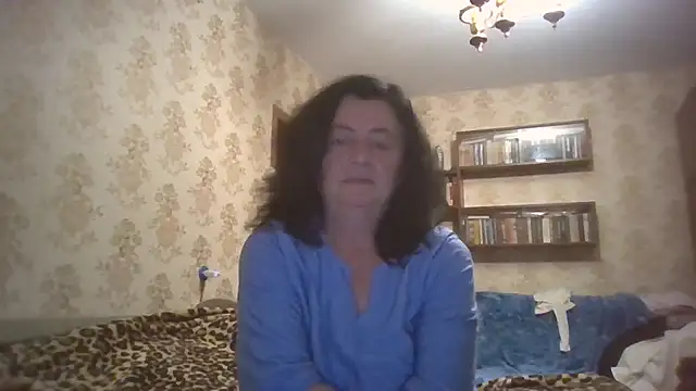 GypsiQueen2 - I'm saving up for a smartphone.