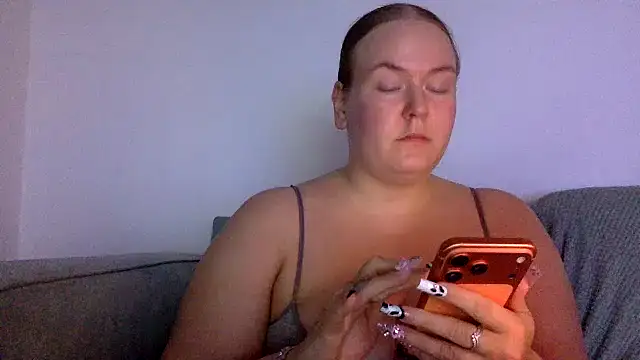 Gracelovesxx - whoever completes goal gets sex vid