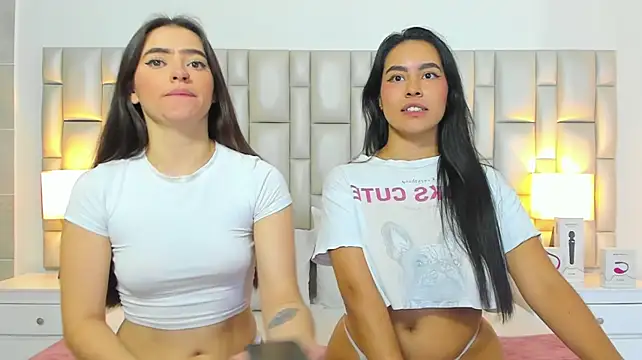 Paola_katy_dicks - SHOW 69