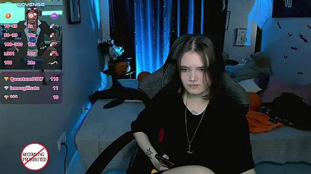 Dilara_xBaby - show belly!