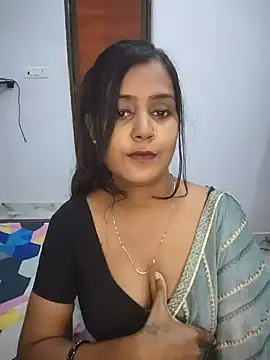 Miss-Riyasingh - Susu show