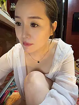 Momoli60 - 特写目标