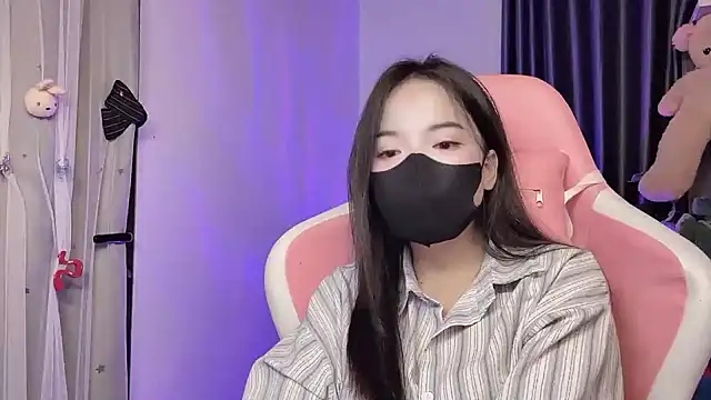 Julie_Ulie - Yêu emmmm🌺🌺🌺
