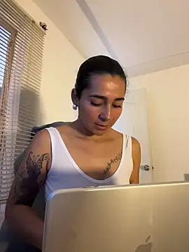 Meganmilk1 - Showme you ass