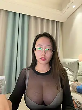 Ay518 - 大胸主播，喜欢可以点点菜单互动，或者1对1玩